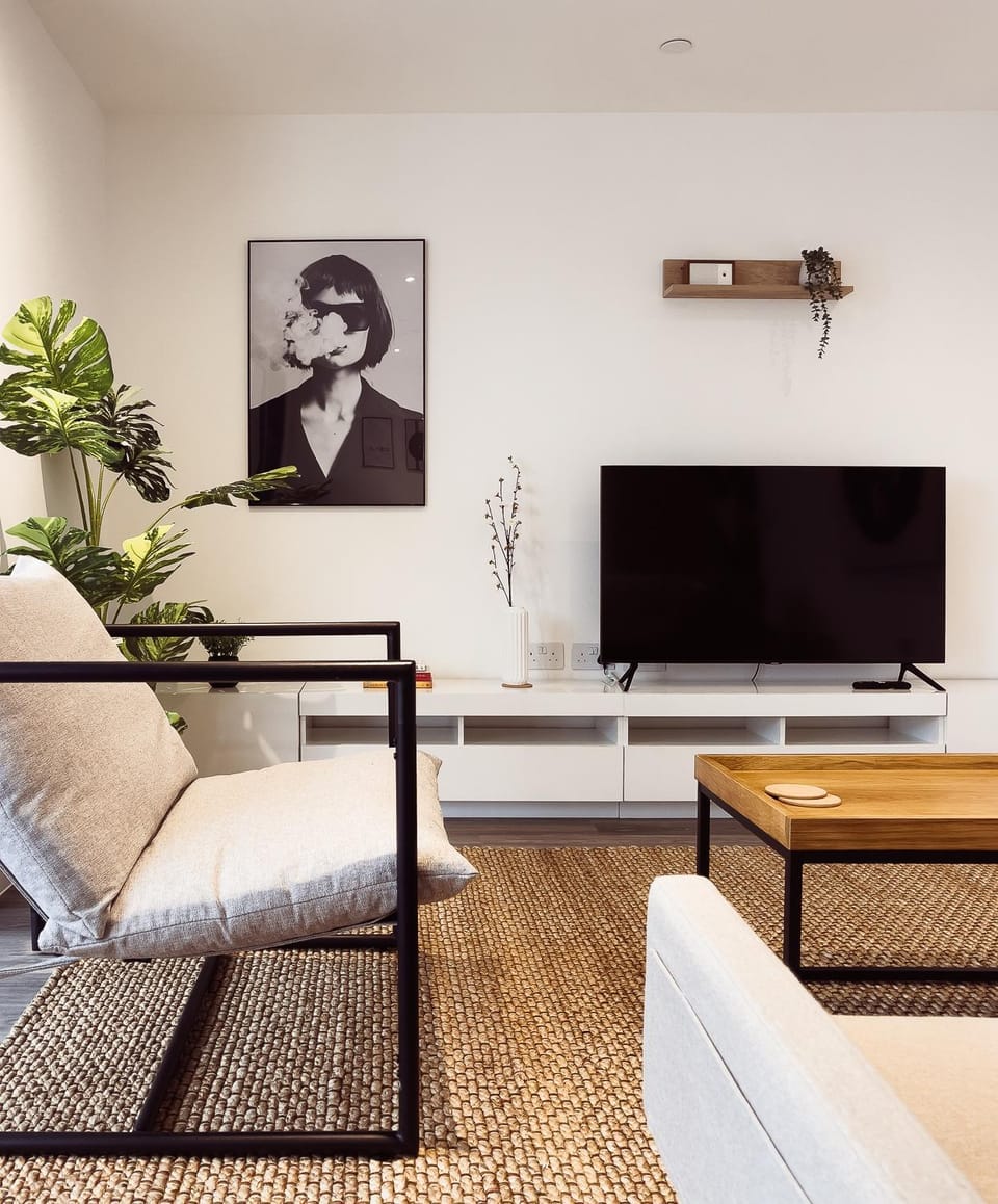 TV and multimedia, Living room, Seating area