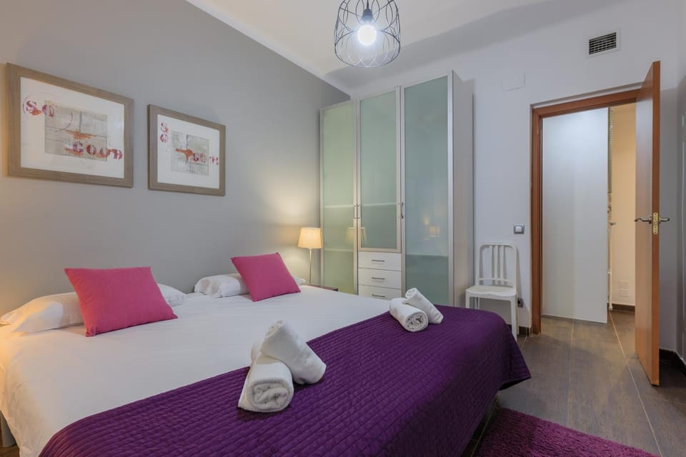 Bed, Photo of the whole room, Bedroom, towels, wardrobe
