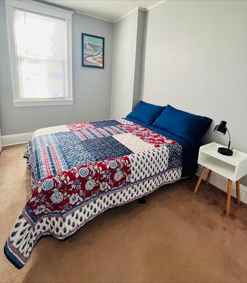 Cozy Home close to New York City Apartment in Fairview