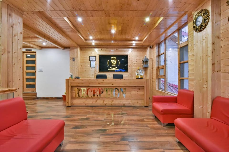 Restaurant/places to eat, Seating area
