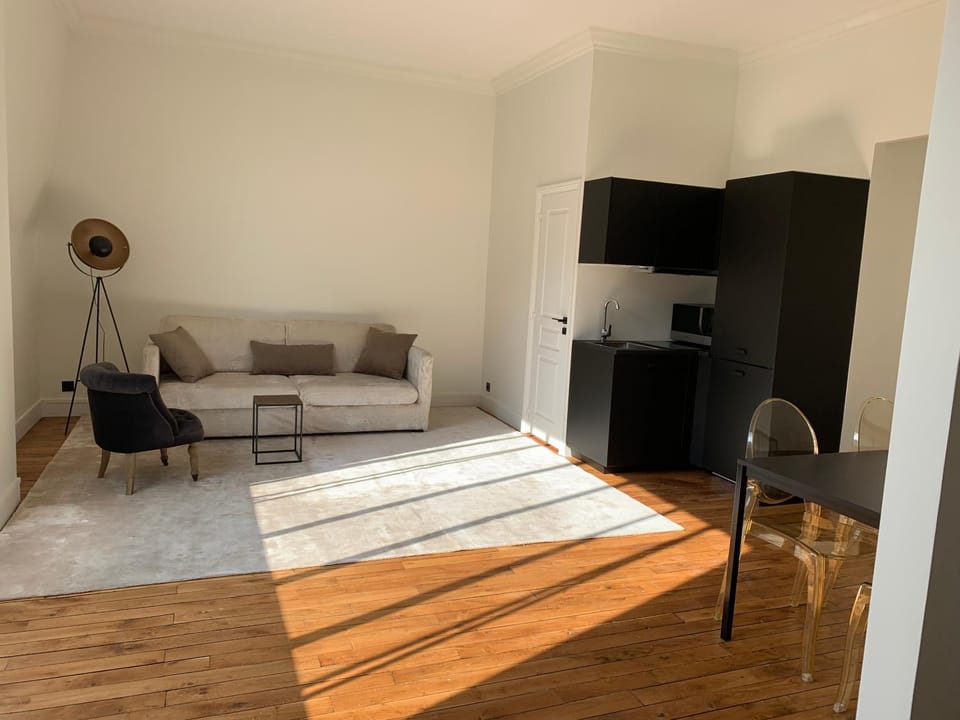 Superbe appartement Tour Eiffel Apartment in Paris
