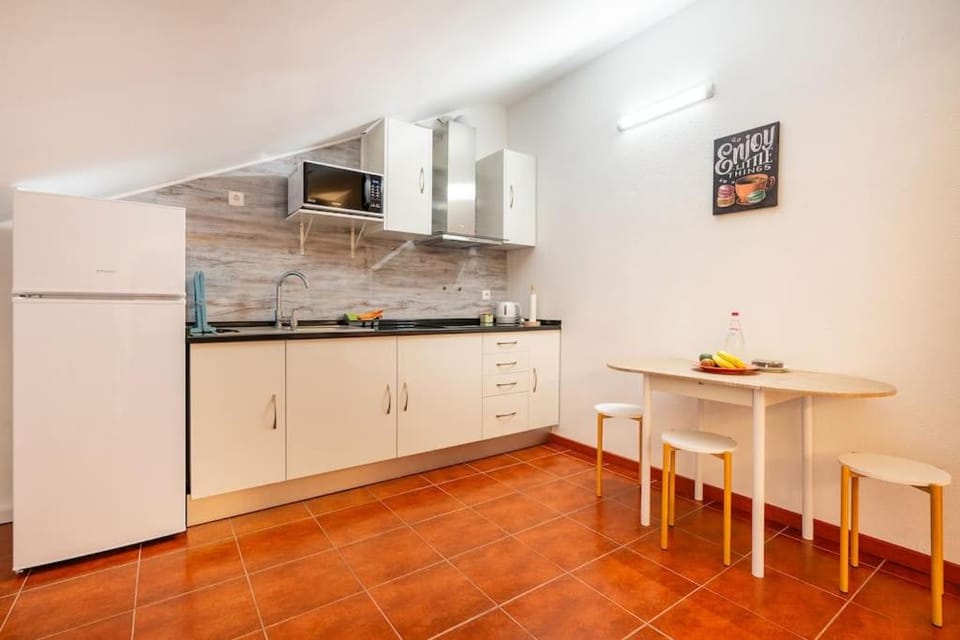 Ribeiro´s House, New apartment with amazing sunsets Apartment in Madeira District