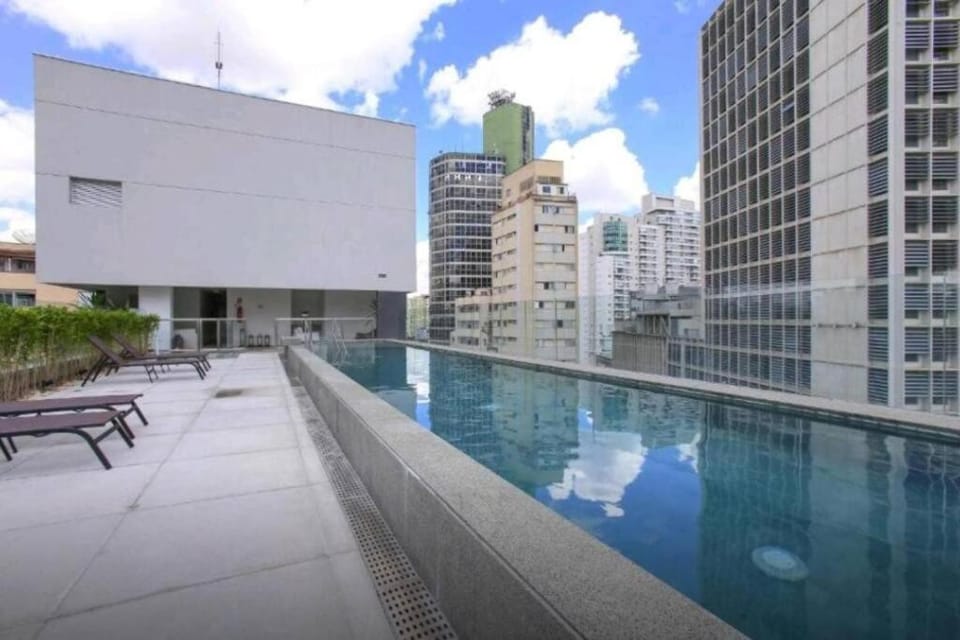 Property building, Day, Balcony/Terrace, Swimming pool, Swimming pool, sunbed