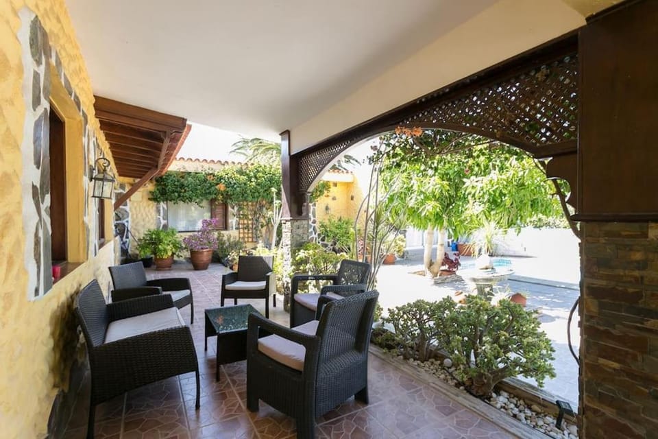 Beautiful villa with stunning view House in Canary Islands