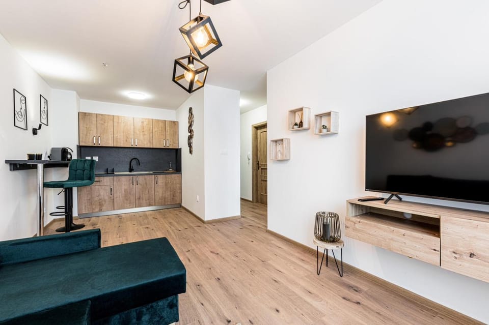 Communal lounge/ TV room, TV and multimedia