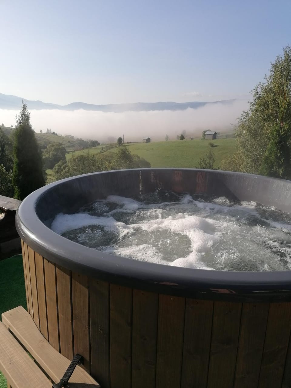 Day, Hot Tub