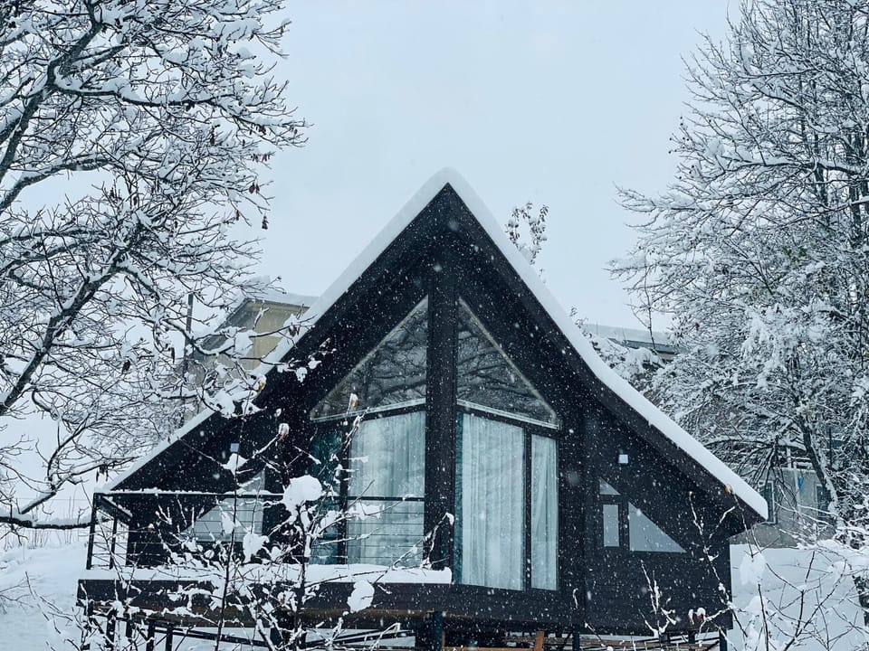 Property building, Winter