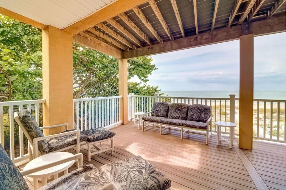 Beach Haven #C7 House in Treasure Island
