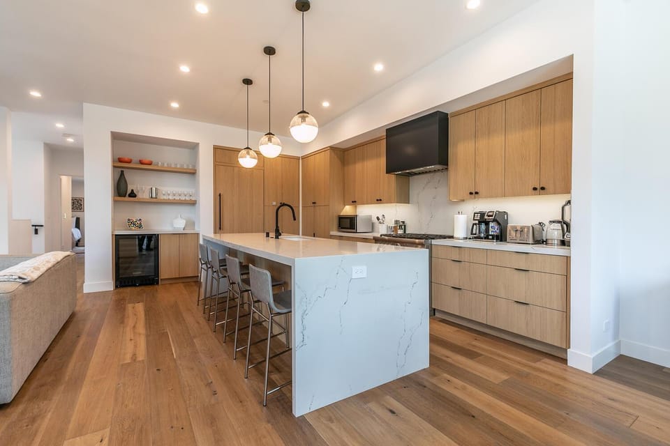Powder Run - Newly Built Palisades 3 Bedroom Townhome - Minutes to Village House in Palisades Tahoe (Olympic Valley)