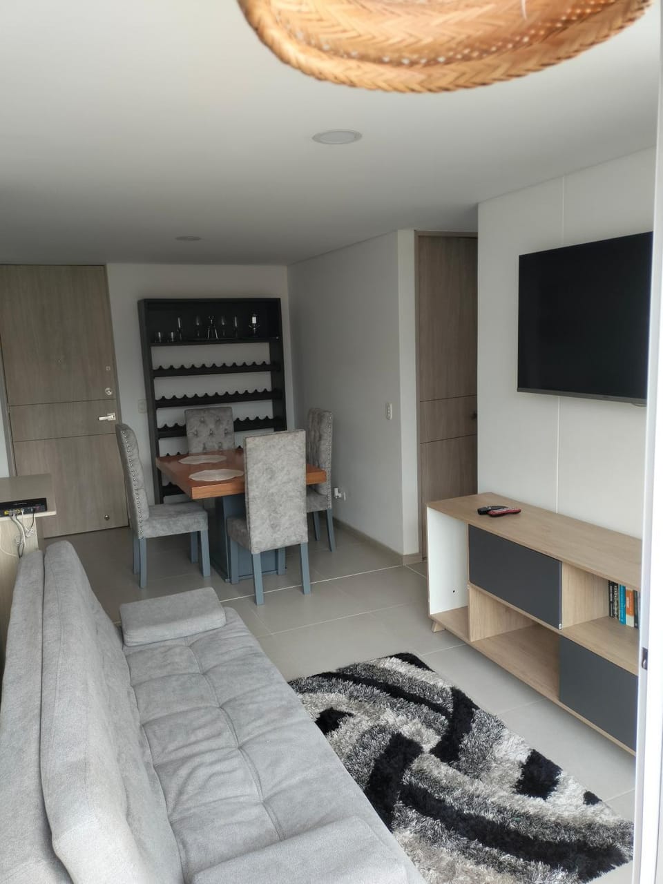 Communal lounge/ TV room, Living room, Dining area