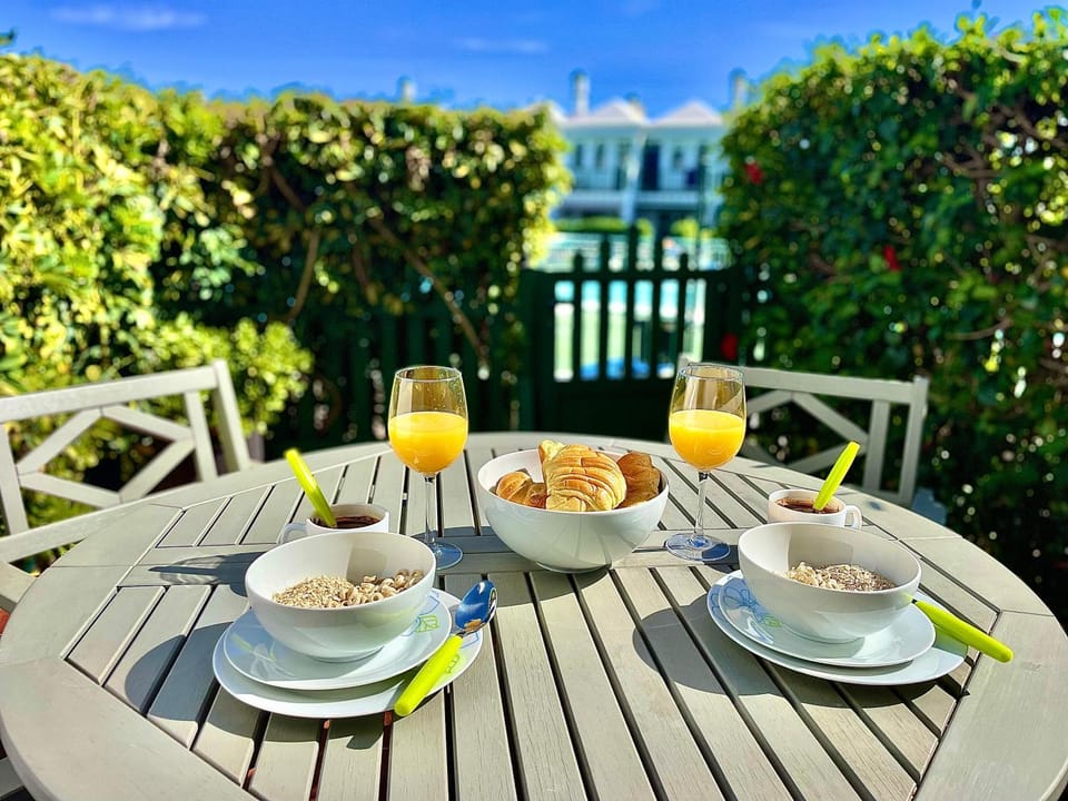 Day, Coffee/tea facilities, View (from property/room), Balcony/Terrace, Dining area