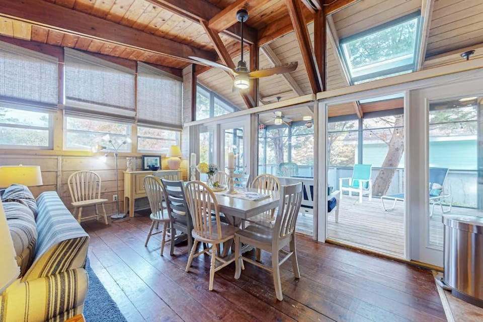 Dewey Beach -104 Jersey St House in Dewey Beach