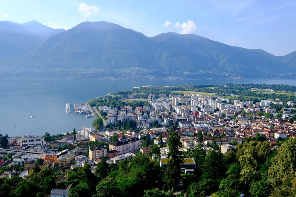 Day, Natural landscape, Bird's eye view, City view, City view, Garden view, Garden view, Lake view, Lake view, Mountain view, Mountain view