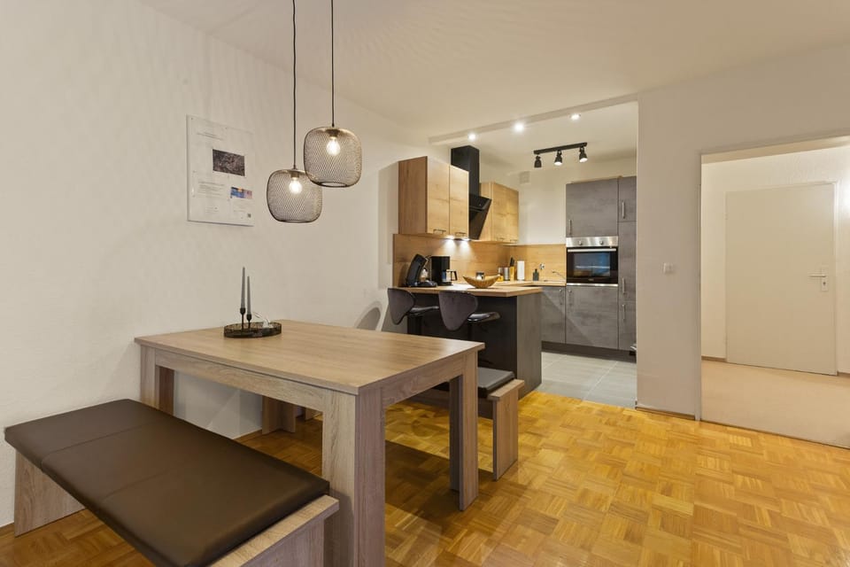 Kitchen or kitchenette, Living room, Dining area, Food, Food, minibar, pet friendly, stove