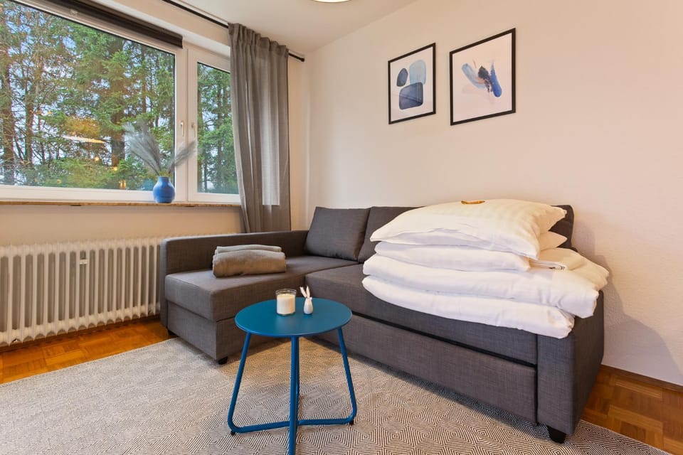 Bed, Natural landscape, View (from property/room), View (from property/room), Living room, Photo of the whole room, Seating area, internet
