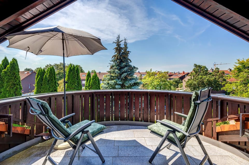 Day, View (from property/room), Balcony/Terrace, Garden view