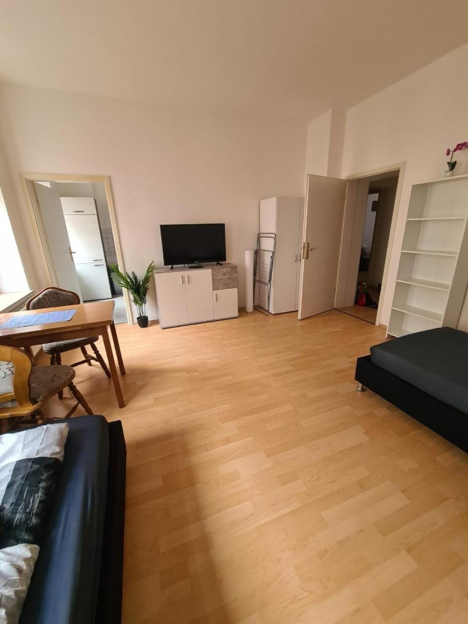 FLEX Aparts - 2-Raum Wohnung in Zwickau mit Balkon Apartment in Zwickau