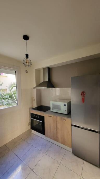 Appartement chaleureux, proche de la gare Apartment in Perpignan