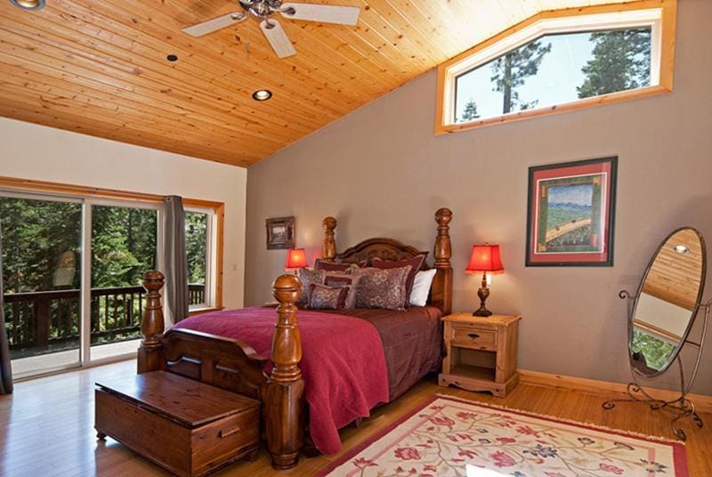 Woodside Lodge on West Shore with Private Hot Tub, Pool Table & Game Room House in Lake Tahoe