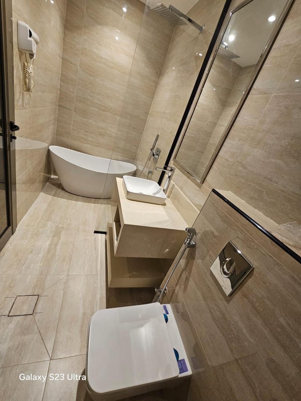 Shower, Toilet, Bathroom, Bath