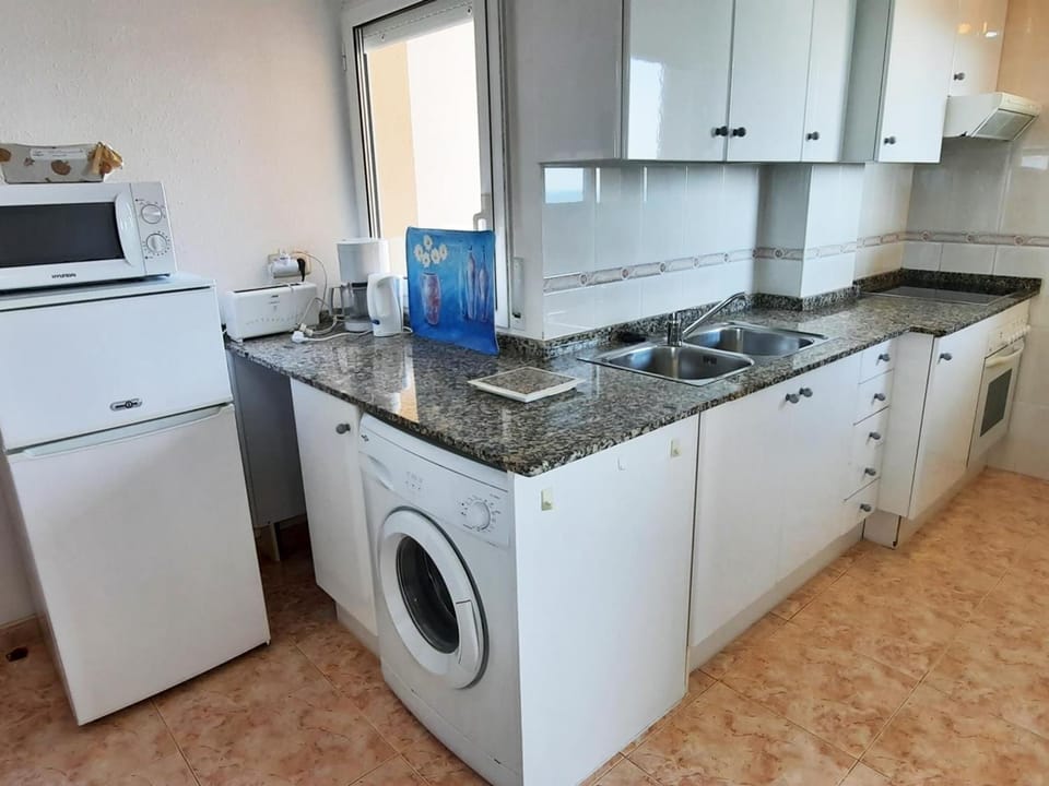 Apartamento familiar con piscina, jardín y terrazas - Llançà - ES-170-22 Apartment in Alt Empordà