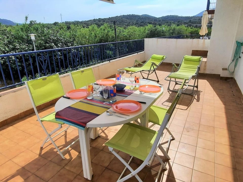 Apartamento Confortable en Sant Genís, Llançà – Cerca de Playa y Actividades F - ES-170-44 Apartment in Alt Empordà