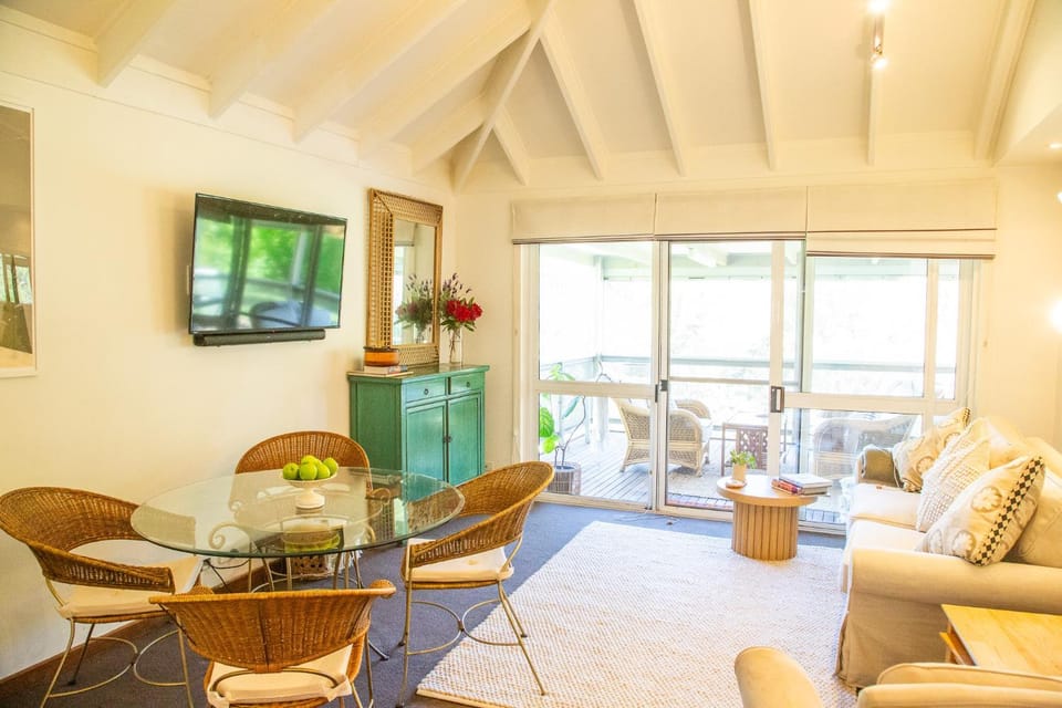 Chalet La Piste Resort in Merrijig