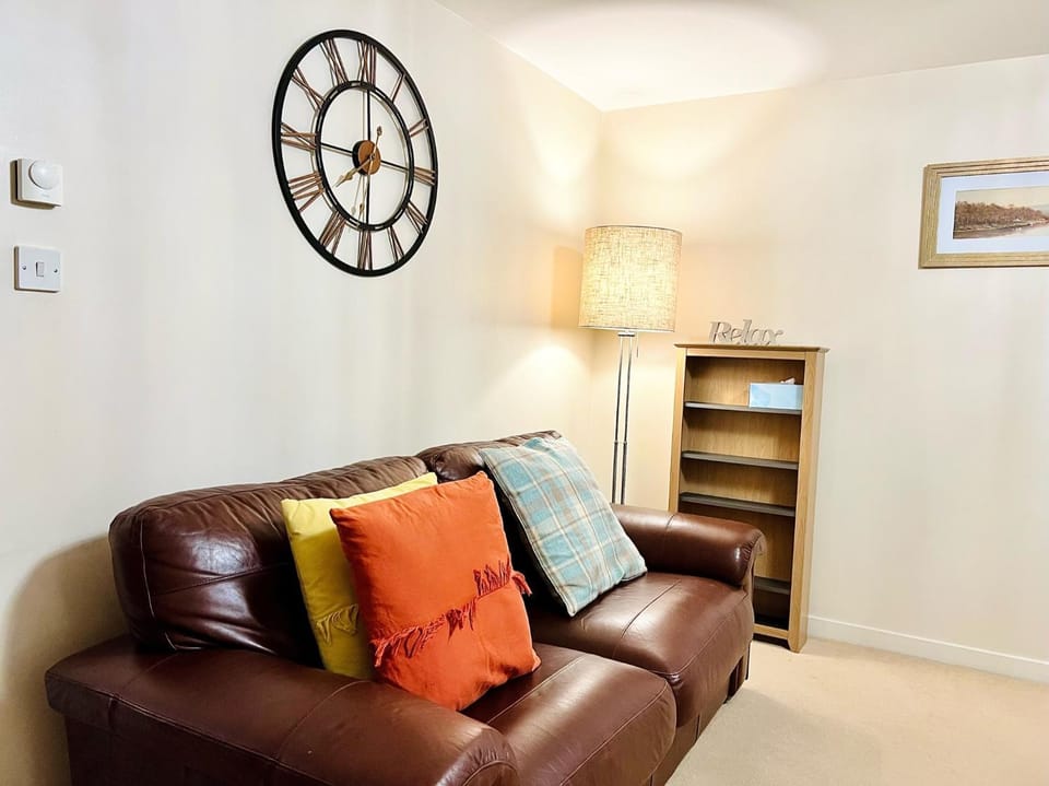 Enigma 2 bedroom Seaton Place space Apartment in Aberdeen