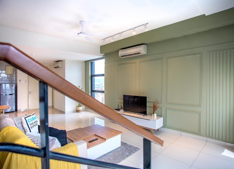 TV and multimedia, Living room, Evening entertainment, air conditioner