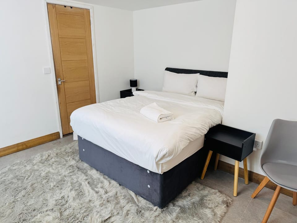 Hotel 24-7 Express Hotel in Newport