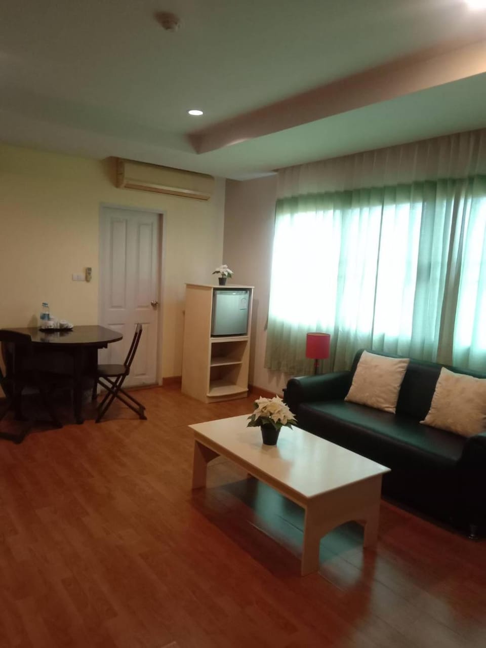 Seating area