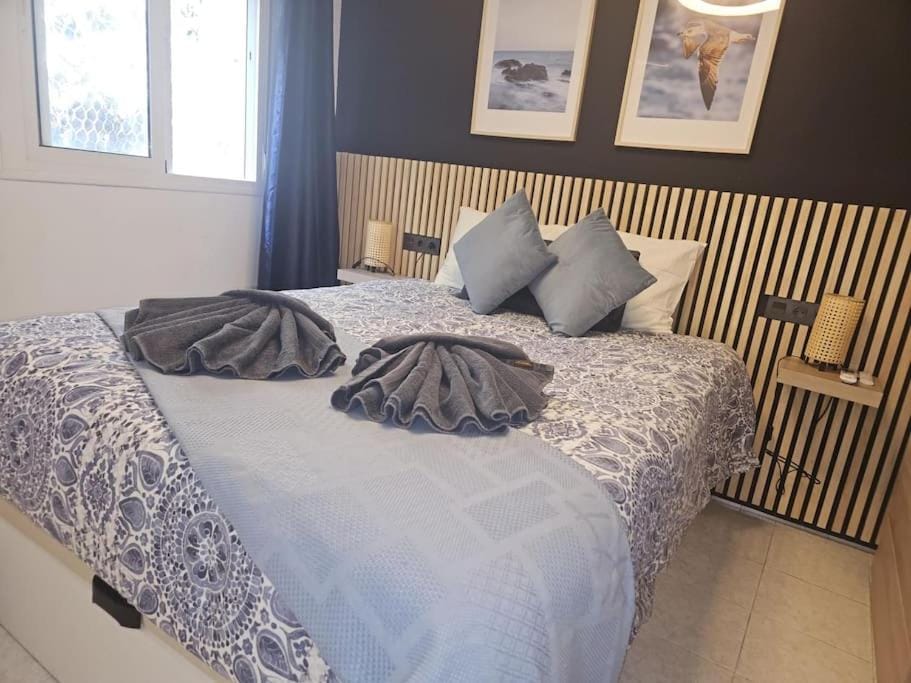 Symphony Sunrise, with stunning sea views and short walk to the beach BY NAMASTE ELITE Apartment in Torremolinos