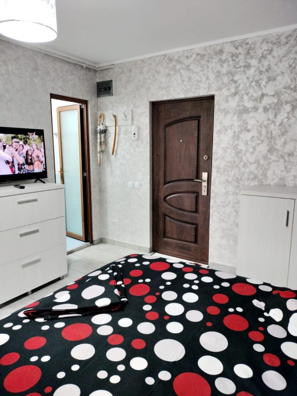 TV and multimedia, Photo of the whole room