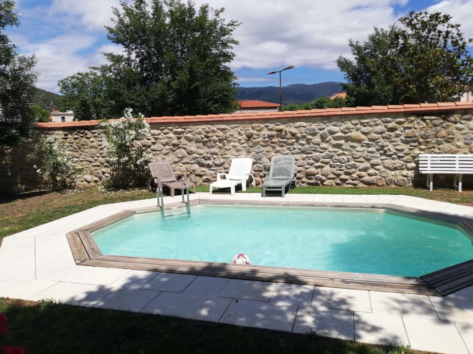 Gîte de charme la belle histoire Apartment in Catalonia