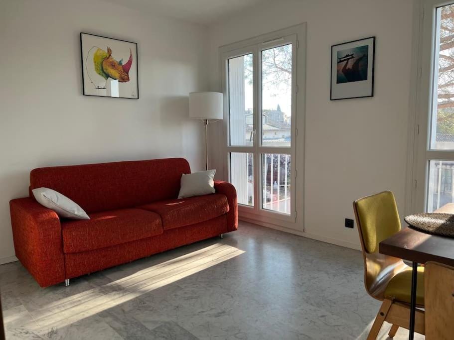 Nîmes centre Superbe studio Apartment in Nimes