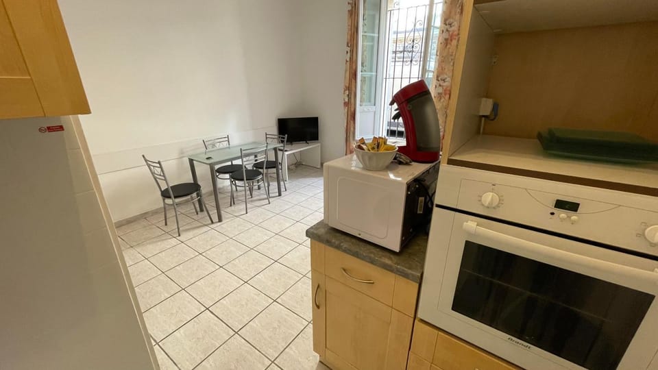 Living room, minibar, pet friendly