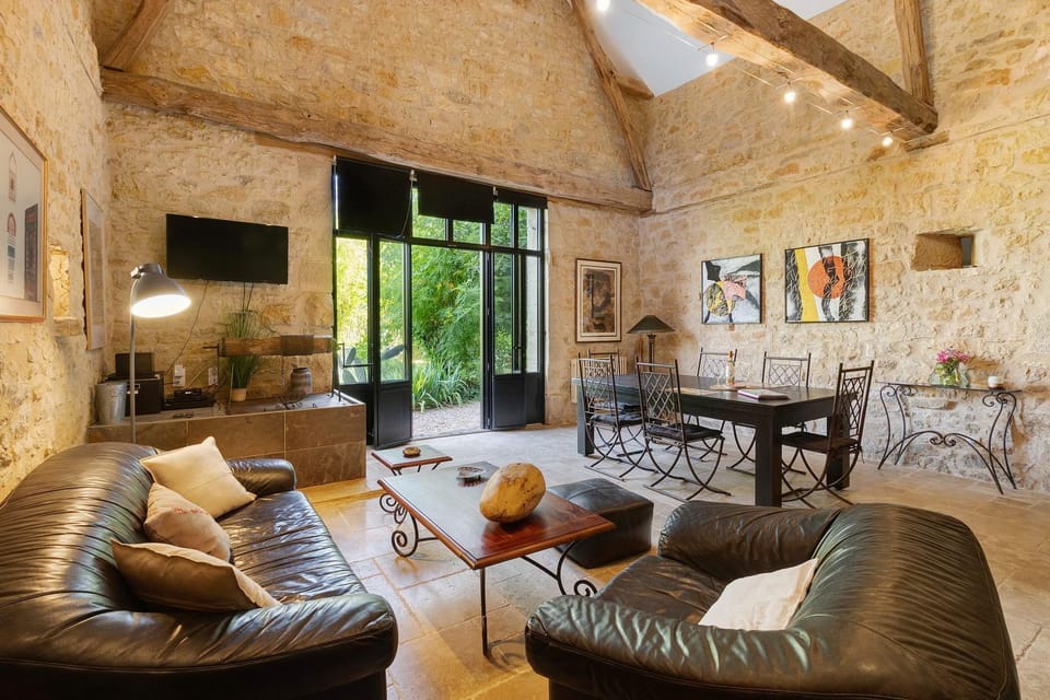 Property building, Living room