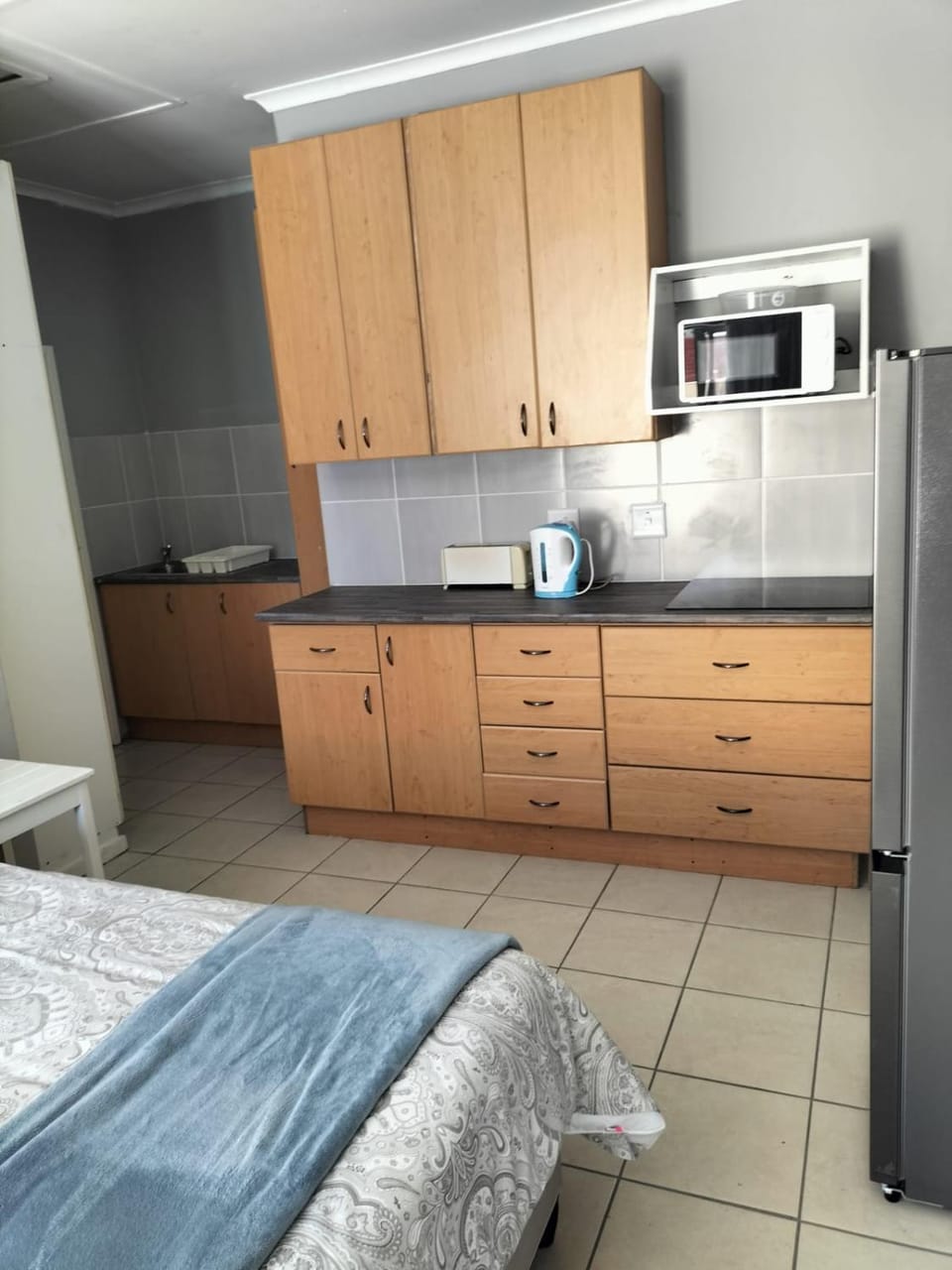 Bed, Kitchen or kitchenette, Photo of the whole room, Bedroom, minibar