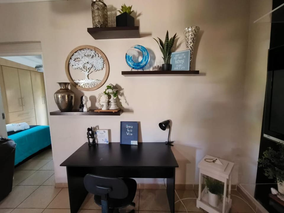 Sea La Vie Apartment in KwaZulu-Natal