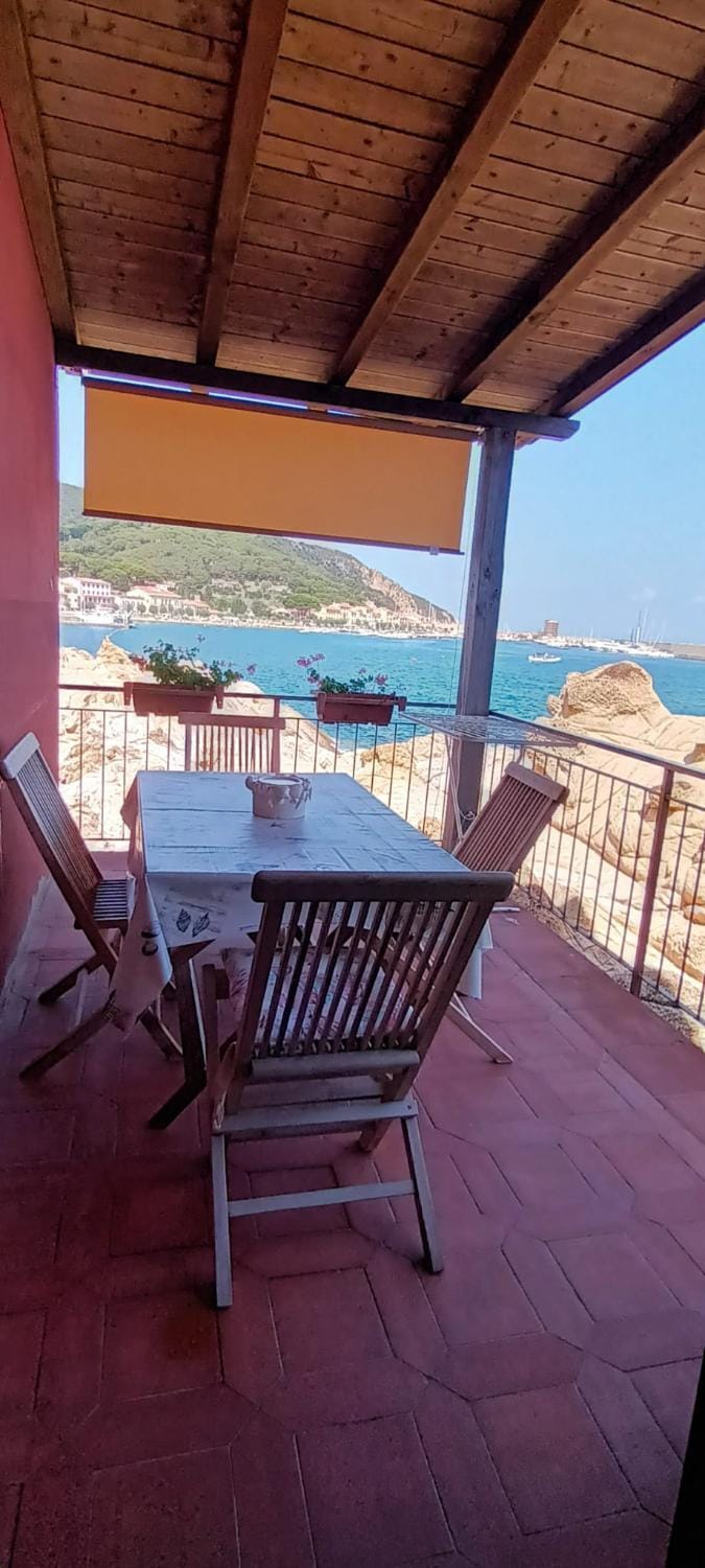 Natural landscape, View (from property/room), Balcony/Terrace, Sea view