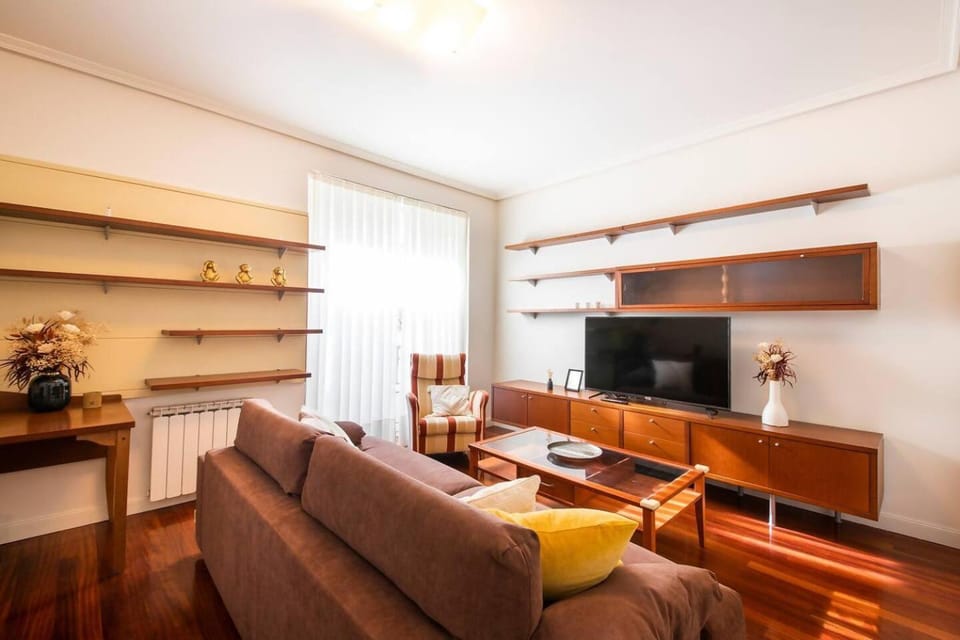Apartamento en el corazón de la ciudad con parking Apartment in San Sebastian