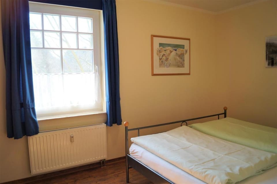 Strandnahe Fewo mit Balkon, WLAN-Anschluss & PKW-Stellplatz Apartment in Kühlungsborn