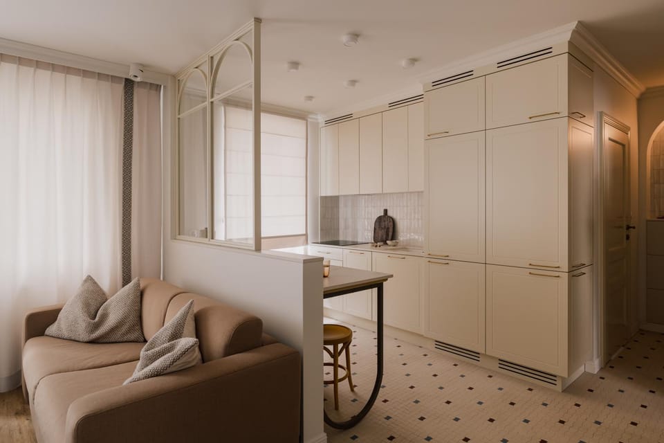 Kitchen or kitchenette, Living room, Photo of the whole room, Seating area