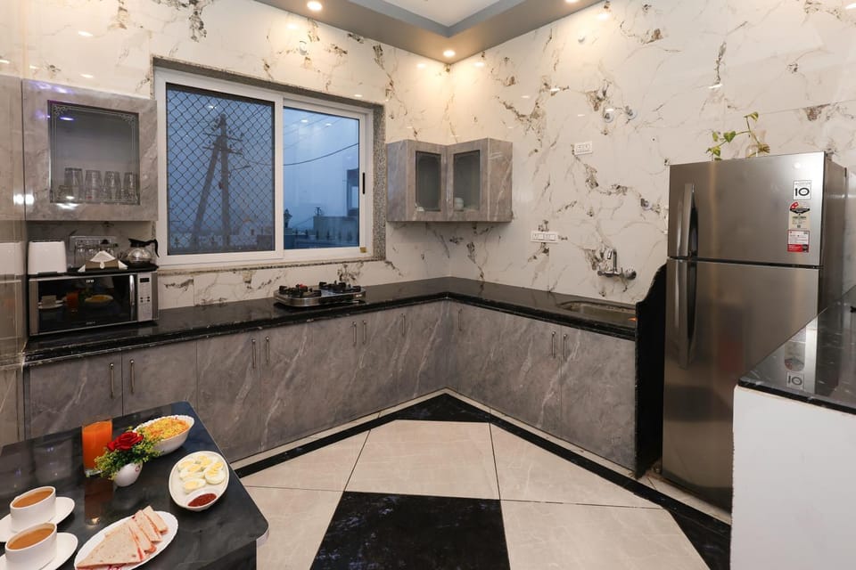 Coffee/tea facilities, Kitchen or kitchenette