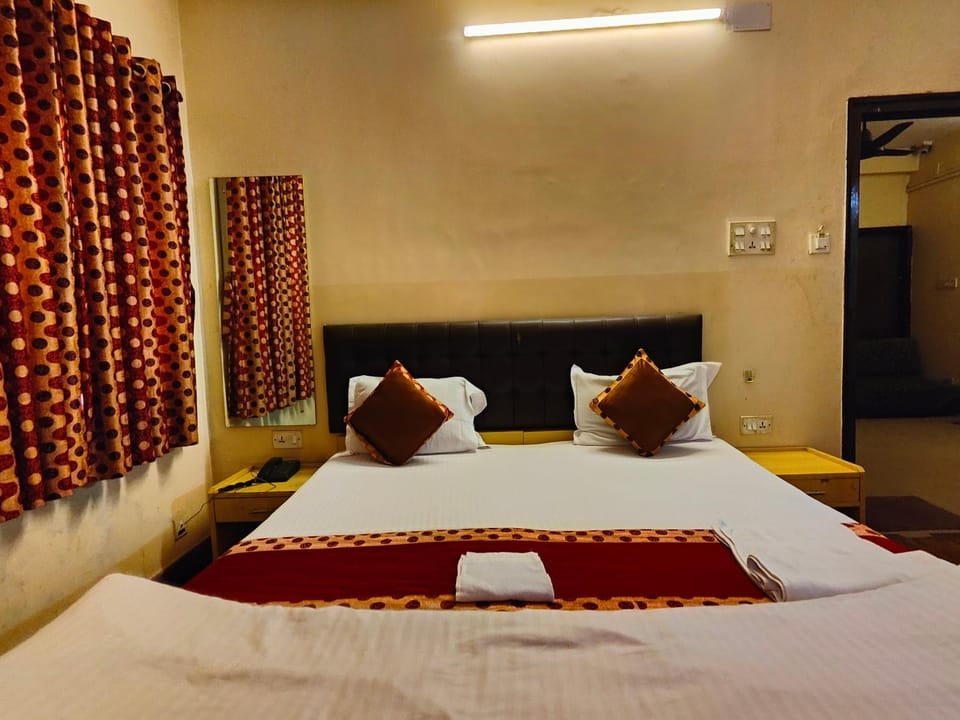 AMIT HOTEL Hotel in Kolkata