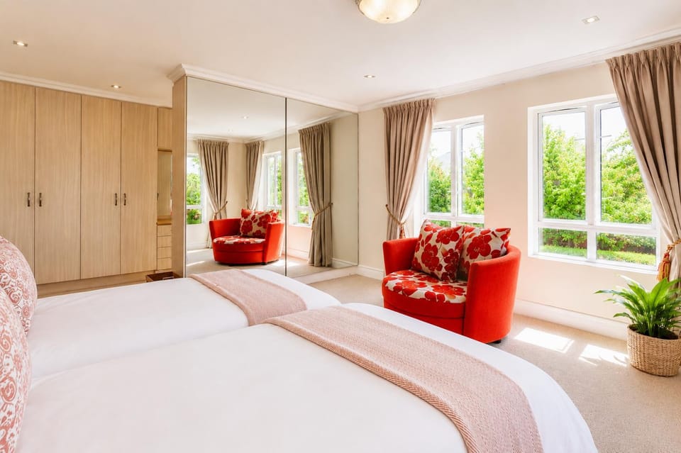 Bed, Bedroom, wardrobe