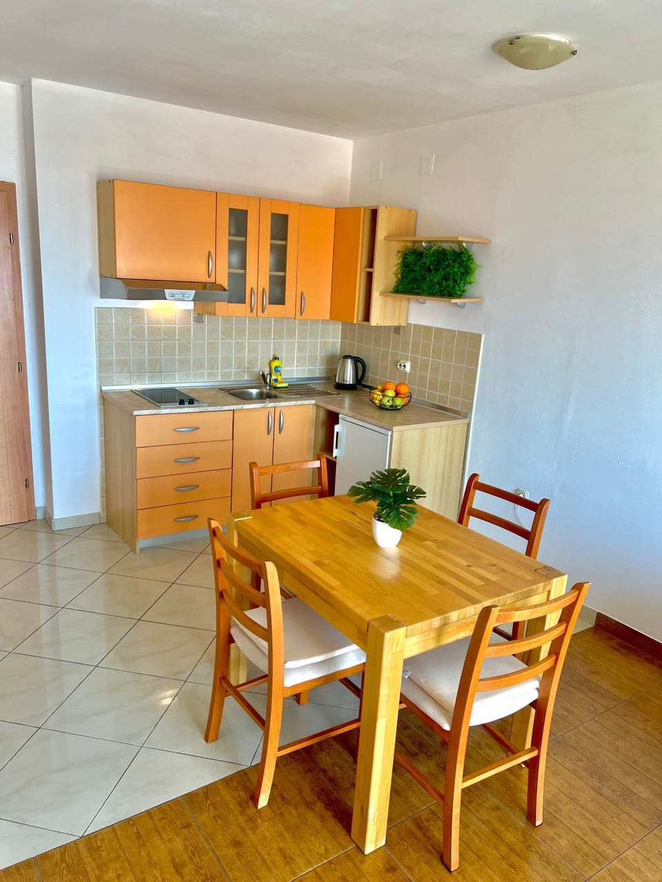 Vespera Apartments Bed and Breakfast in Bol