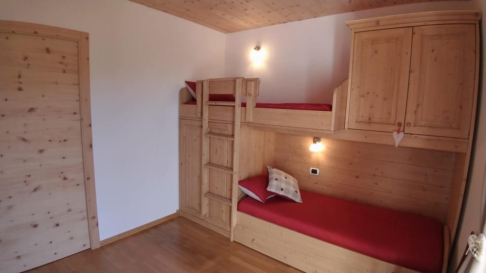 Bed, Photo of the whole room, Bedroom, bunk bed, wardrobe