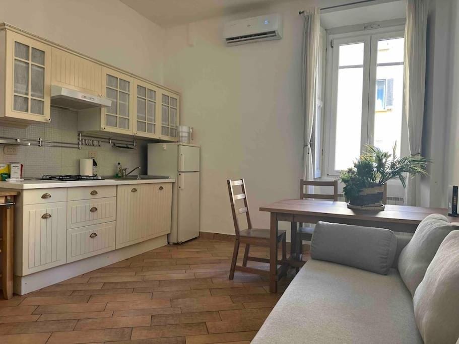Xenia Apartments - Charming Garden Suite in Porta Venezia Apartment in Milan