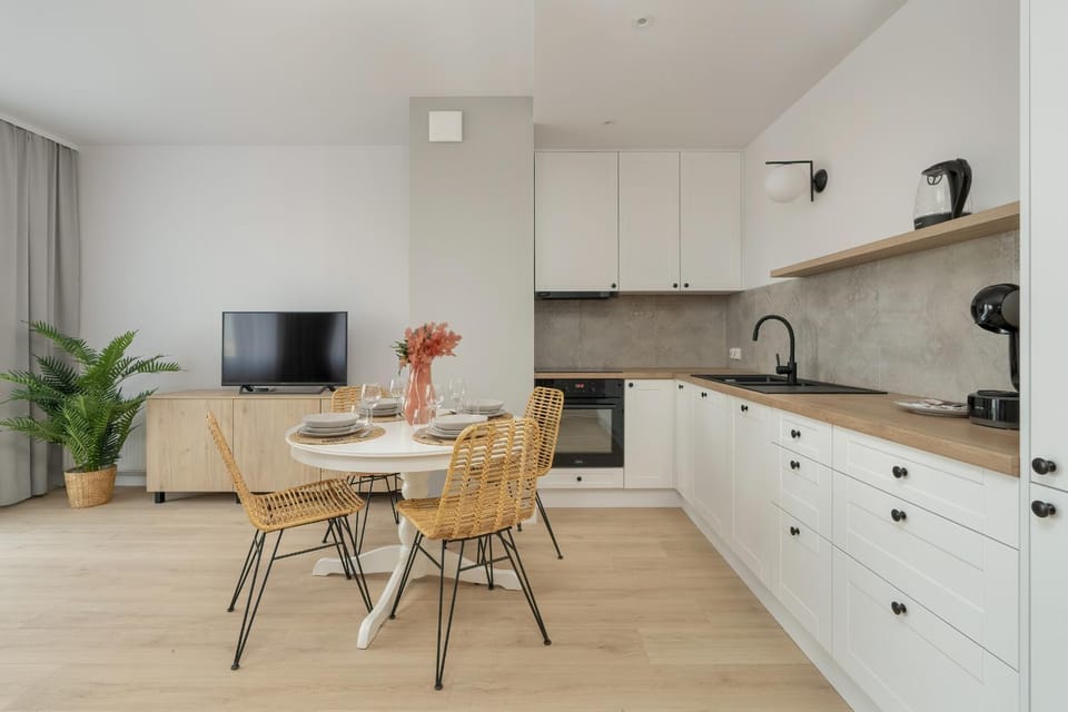 TV and multimedia, Kitchen or kitchenette, Dining area, pet friendly, stove